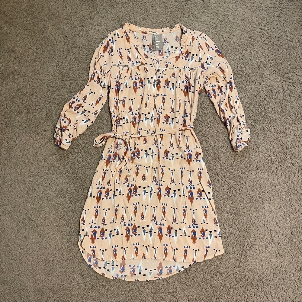 Dolan Dress Womens XS Peach Aztec Belted Roll Tab Sleeve - Picture 1 of 8